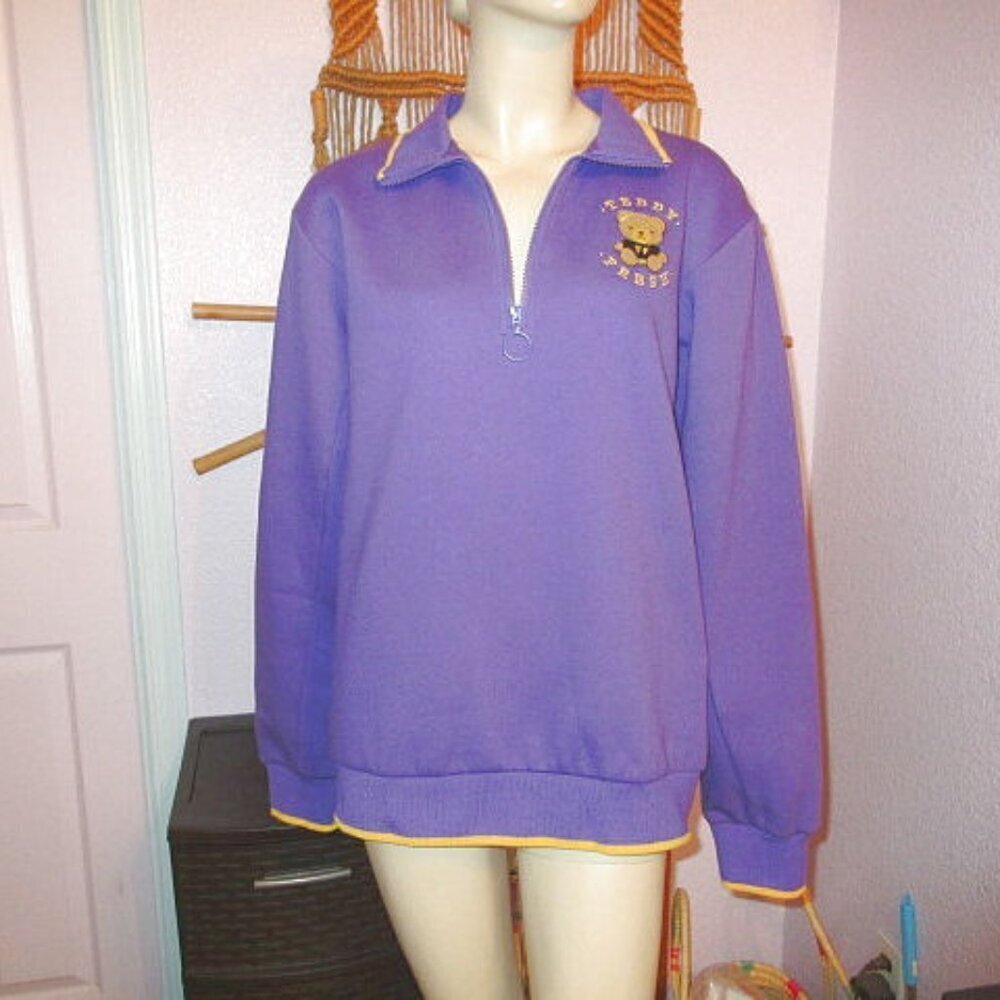 Teddy Fresh Mens M Logo Patch 1/4 Zip Pullover Sweatshirt College Purple Preppy